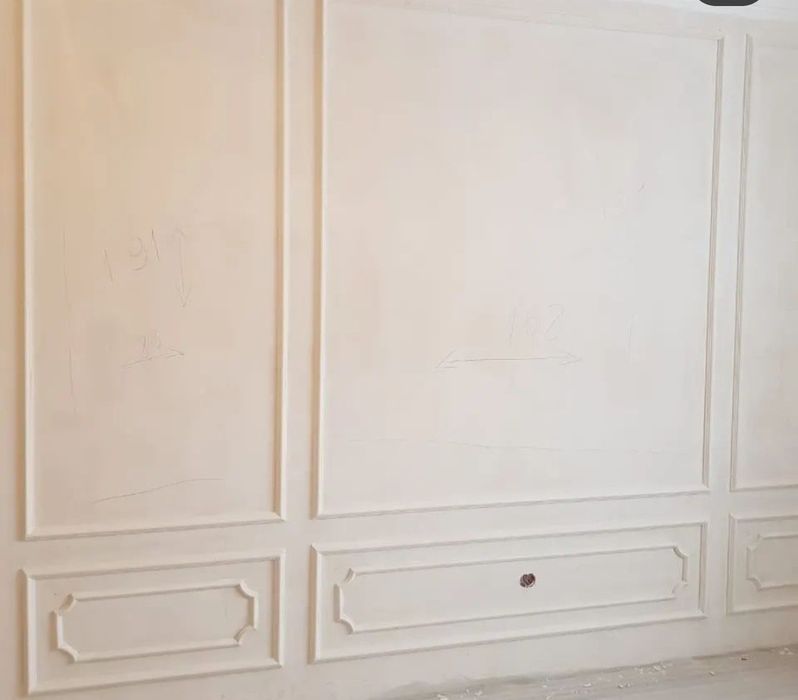 Молдинги из гипса