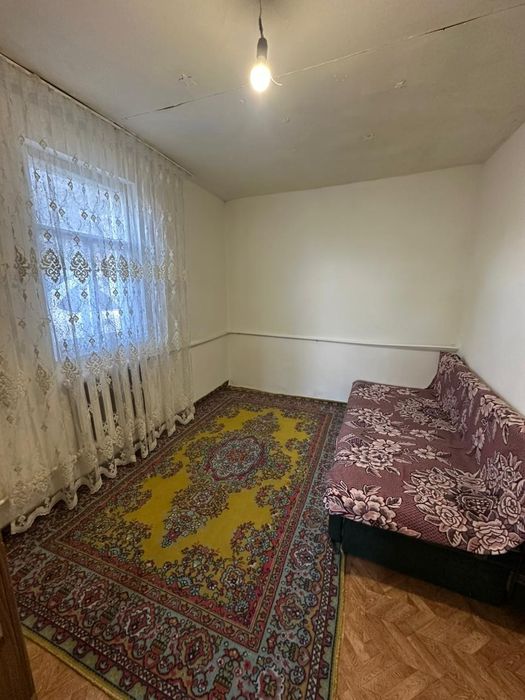 Сдам отдельно стоящий домик во дворе