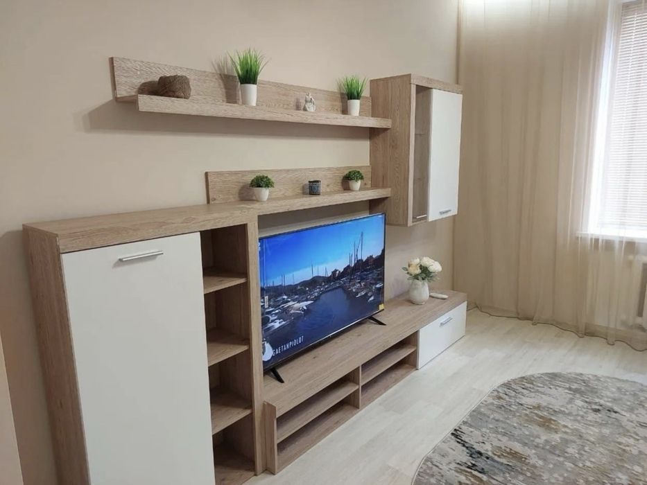 Подселение парню