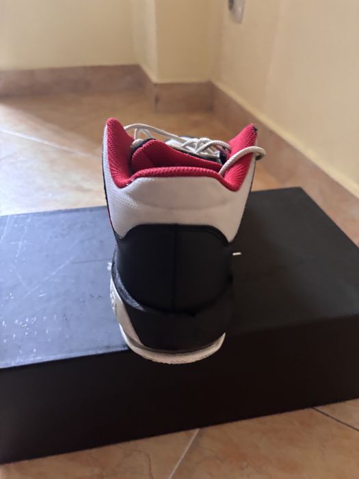 Маратонки NIKE AIR Jordan