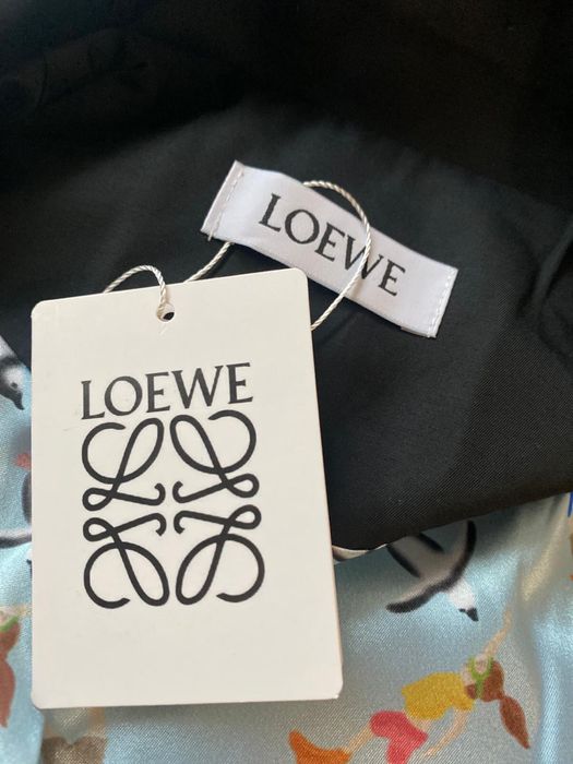Trench femei, Loewe