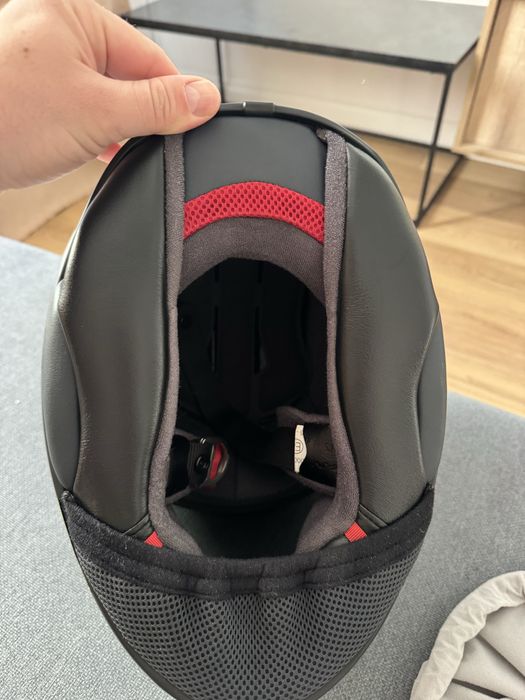 Vând cască moto Shoei NXR 2 – mărimea S