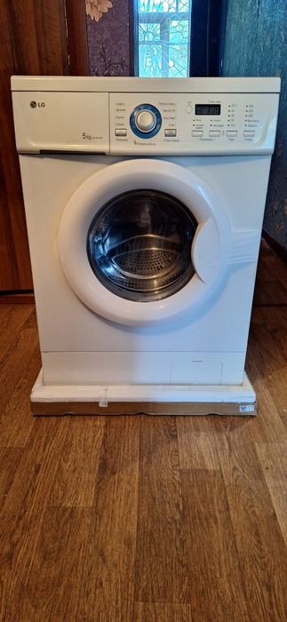 Стиральная машинка LG