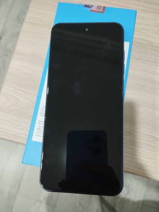 Продам Почти новый Смартфон