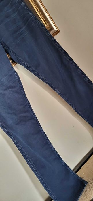 Blugi Jeans barbatesti Hugo Boss bleumarin originali
