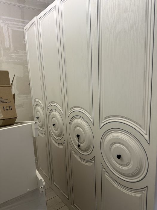 Шкаф ддля одежды