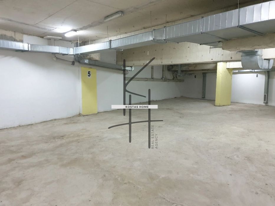 Продава се Гараж / Паркомясто в Варна, Аспарухово - 140 кв.м за 772 €/кв.м - Снимка #1