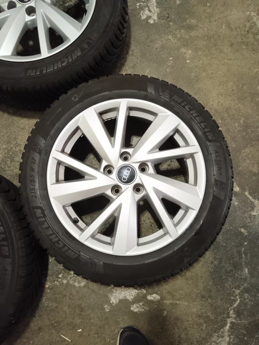 Set jante aliaj prindere 5x112 et 45 cu anvelope 215/55/17 audi Skoda vw seat