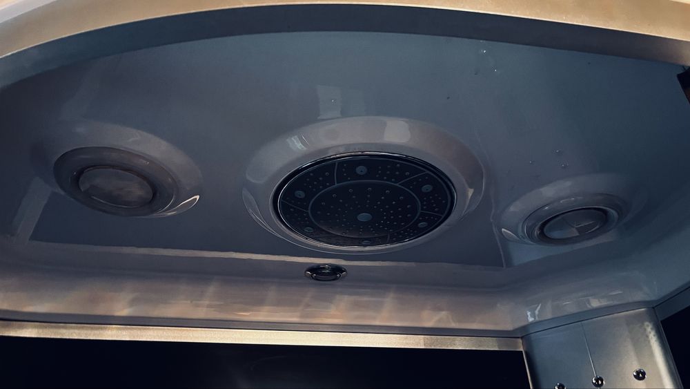 Продам душевую кабину