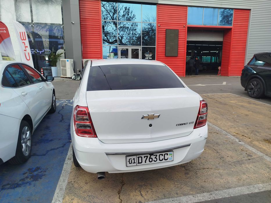 Кобалт сотилади, автомат коробка