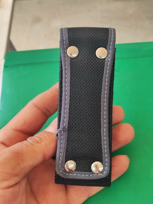 джобен нож Victorinox - Picknicker с калъф