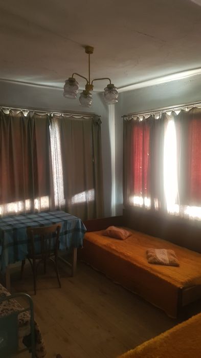 Продава къща в с.Палатово общ.Дупница