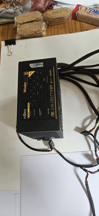 nJoy Woden 650W 80+ Gold – PWPS-065A04W-BU01B