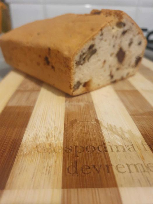 Gravura/gravare pe tocator de lemn