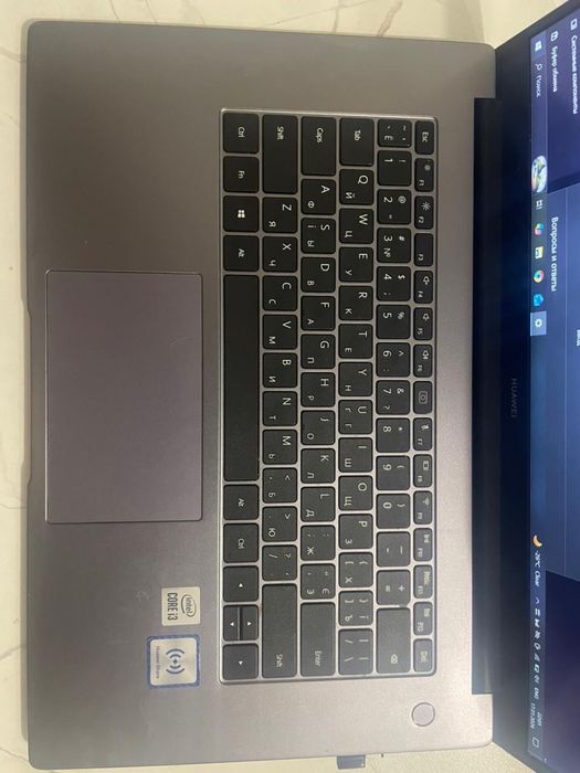 Ноутбук Huawei mate d15