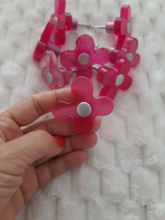 8 броя дръжки за мебели за детска стая