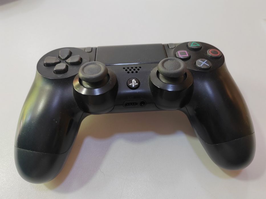 Maneta Ps5 dualsense Ps4 magazin CashGen