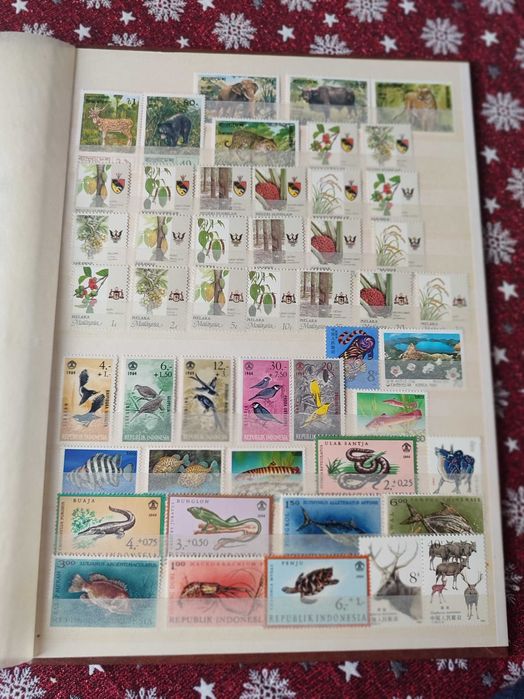 Албум с чуждестранни пощенски марки 2