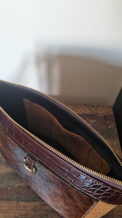 Дамска чанта клъч