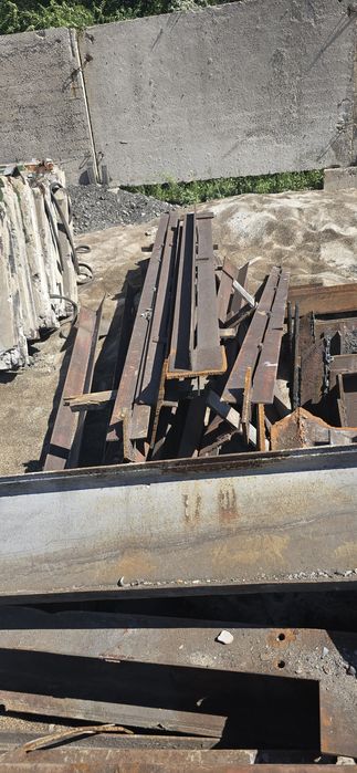 Двухтавровые балки и уголки