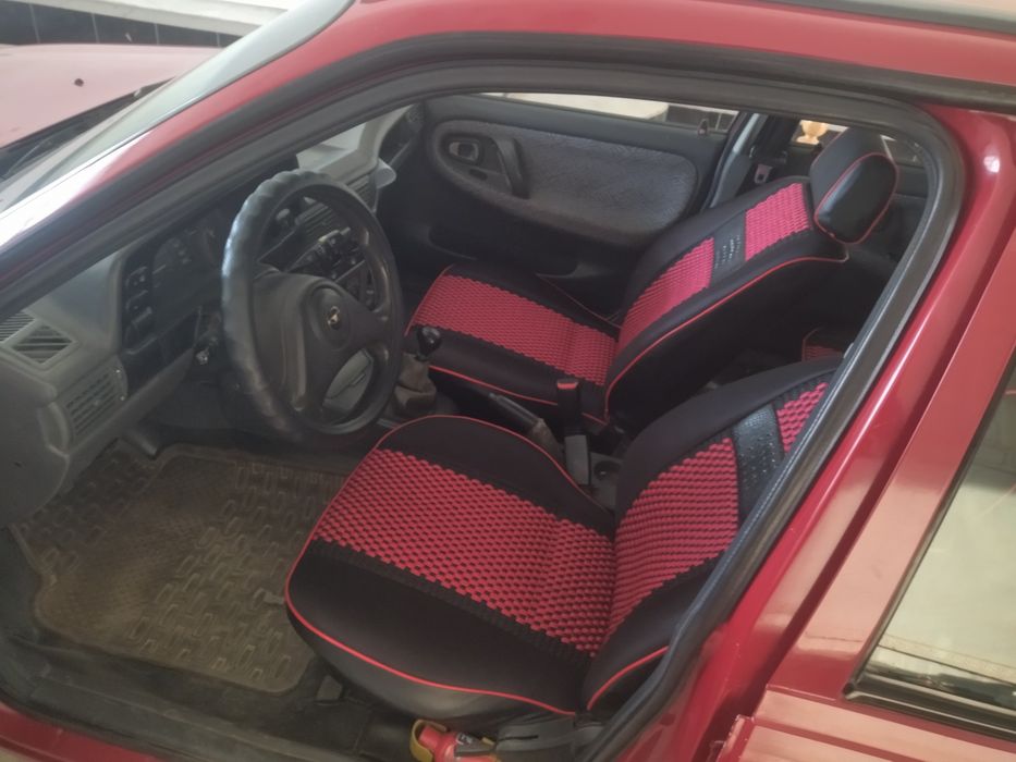 Машына Нексия 1 сонс