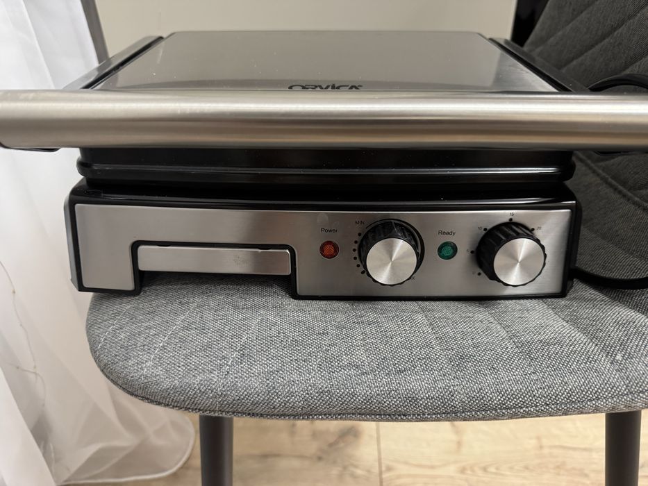 Продам грильницу