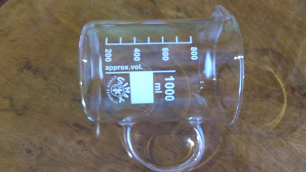 Сет: сервиз за кафе, 2комплекта лъжици,огнеупорна кана и др.