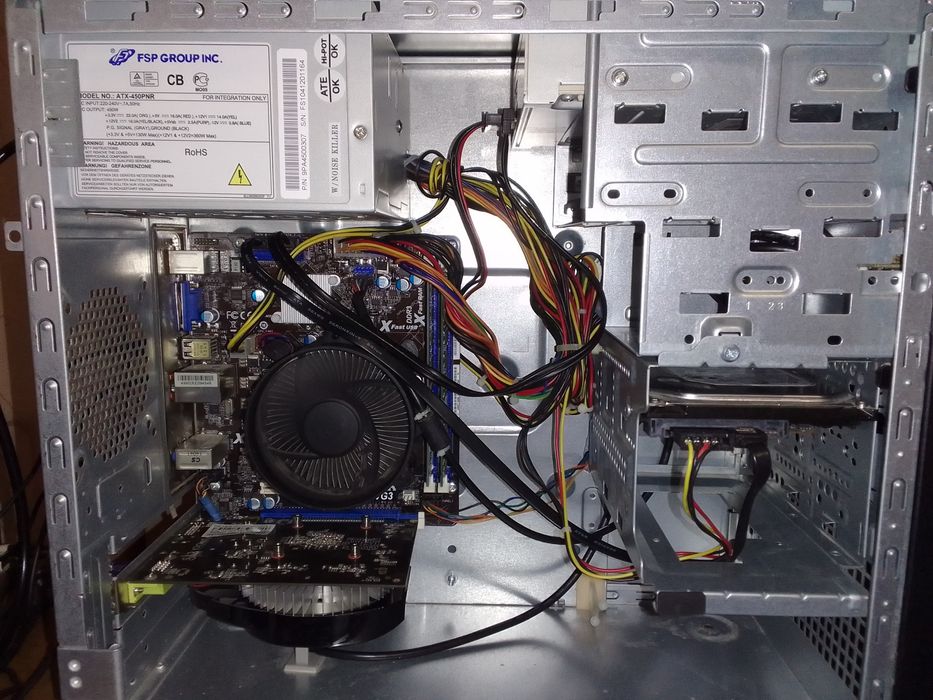 Компьютер в комплекте.