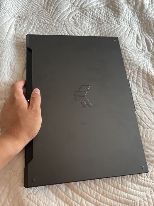 Новый ноутбук ASUS