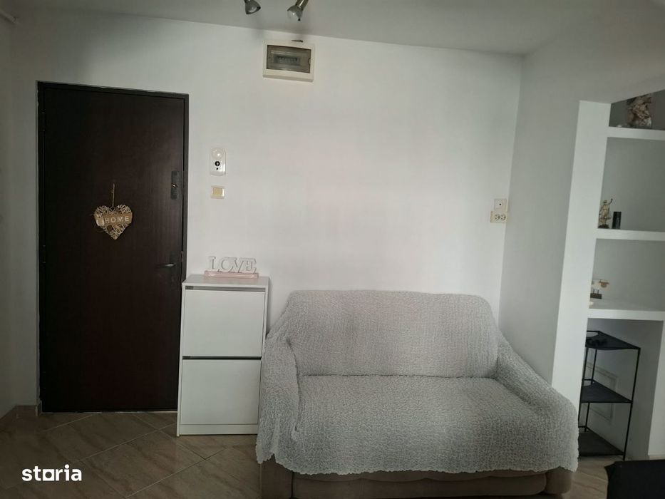 Închiriez apartament cu 2 camere – Apărătorii Patriei — fotografia 2