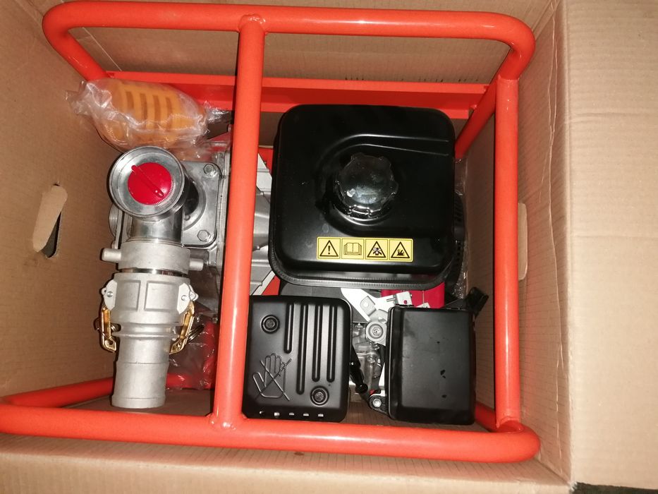 Бензинова Високо напорна помпа 2цола 7bar.