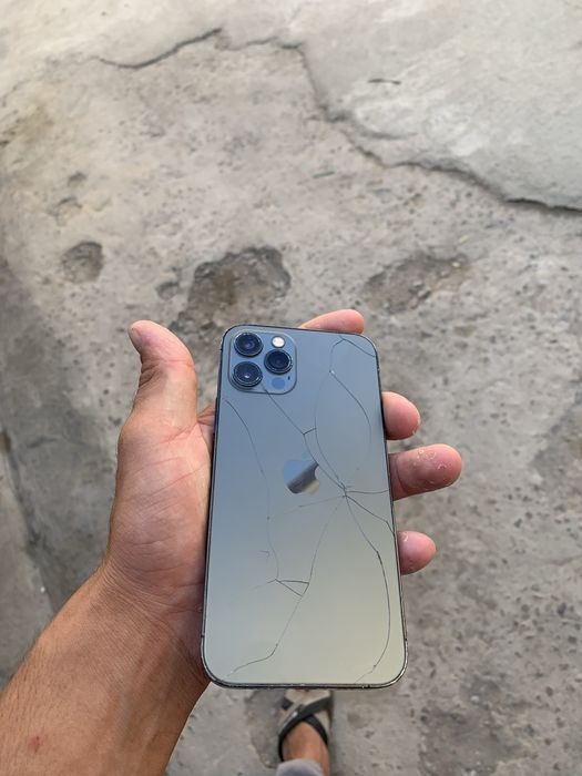 Iphone 12 pro xolati zor