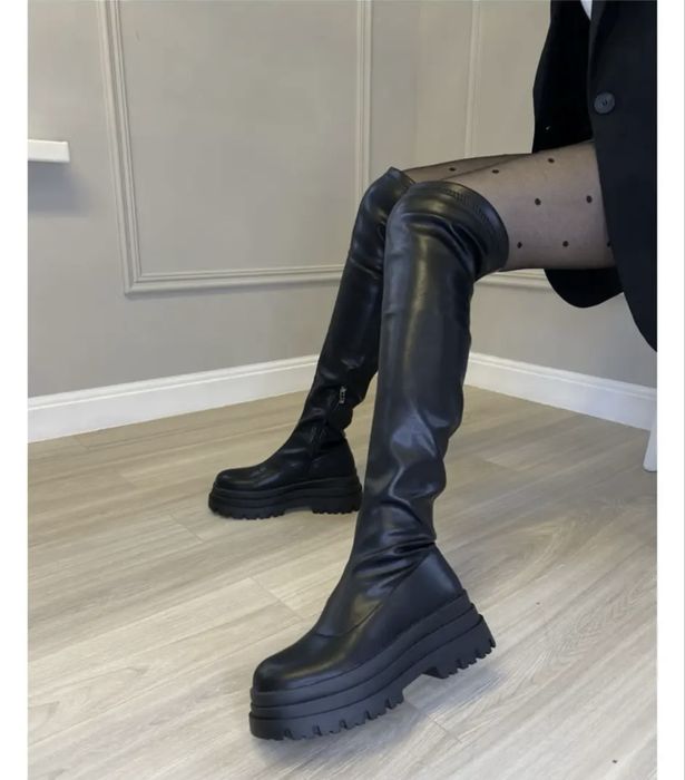 Продам зимние ботфорты