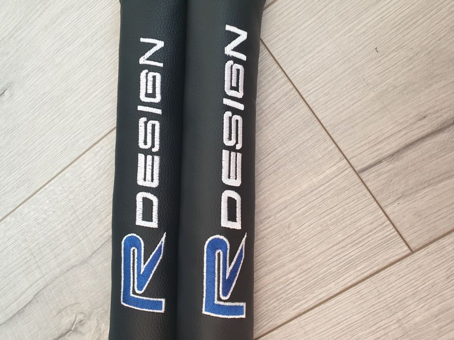 Set-2-Perne-Anti-Alunecare-Volvo-R-Design-XC90-XC60-V90-V60-S90-S60