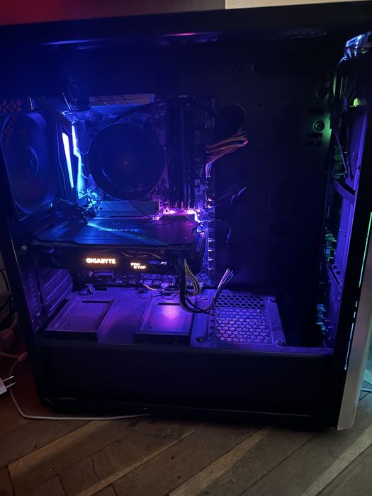 Компютър rx580 ryzen 5 2600