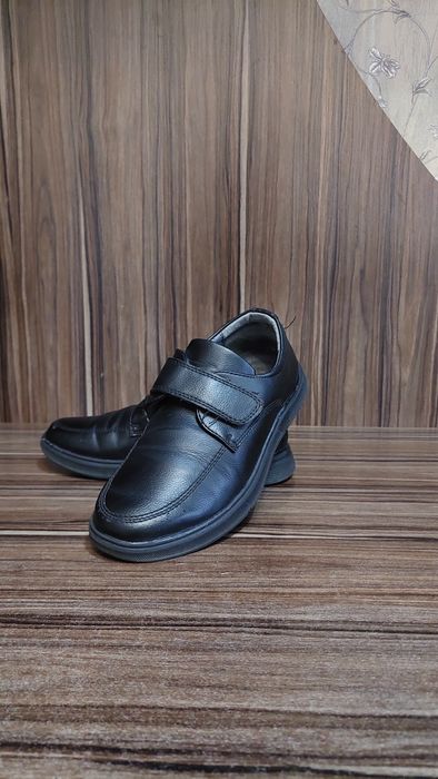 Обувь на мальчика ( 31 размер)