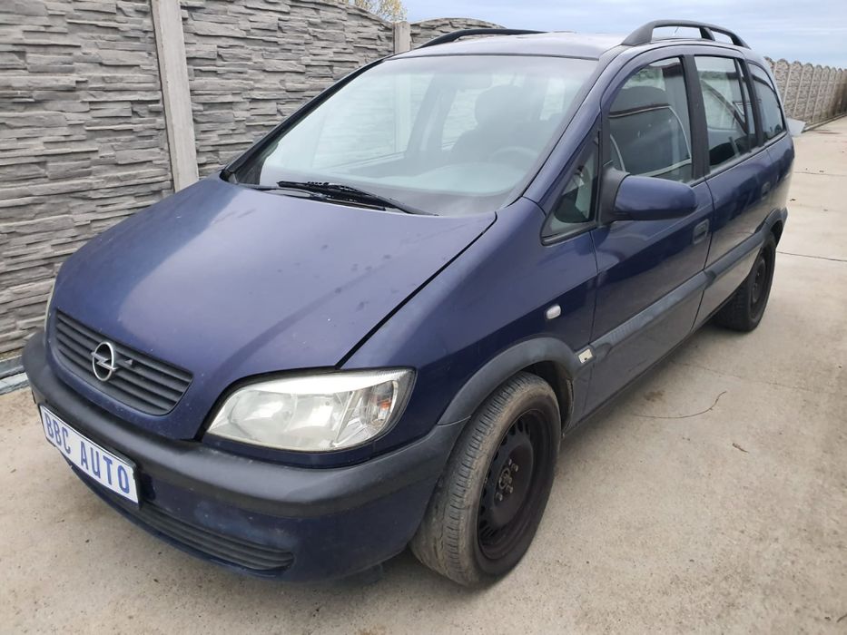 Far Opel Zafira A S.