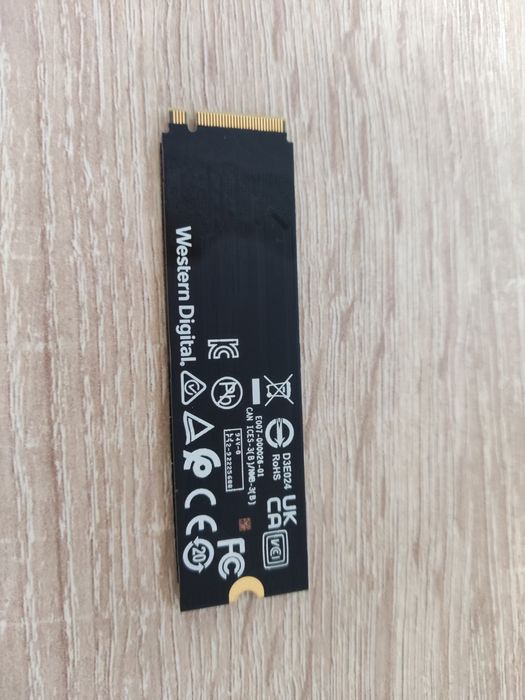SSD 1 TB Western digital NVME 4.0