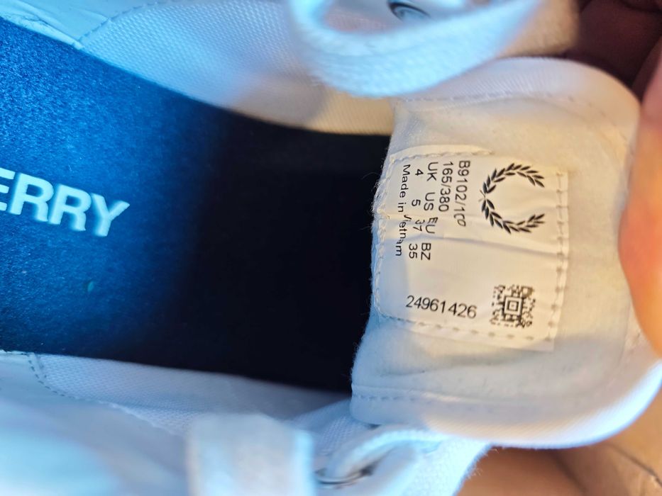 Fred Perry 37 номер естествена кожа