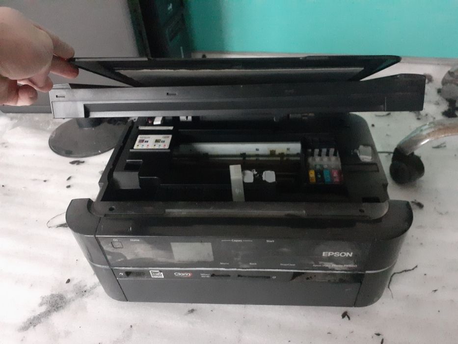 Принтерлар срочно сотилади