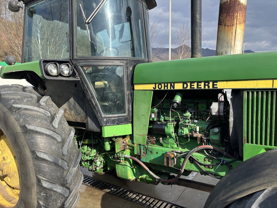 Tractor johnd deera 180 cp 4x4