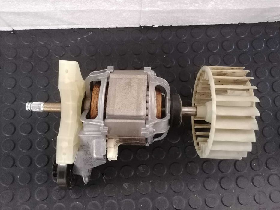 Motor uscator Bosch WTE84122BY/17 , cod piesa 00145467 / R20