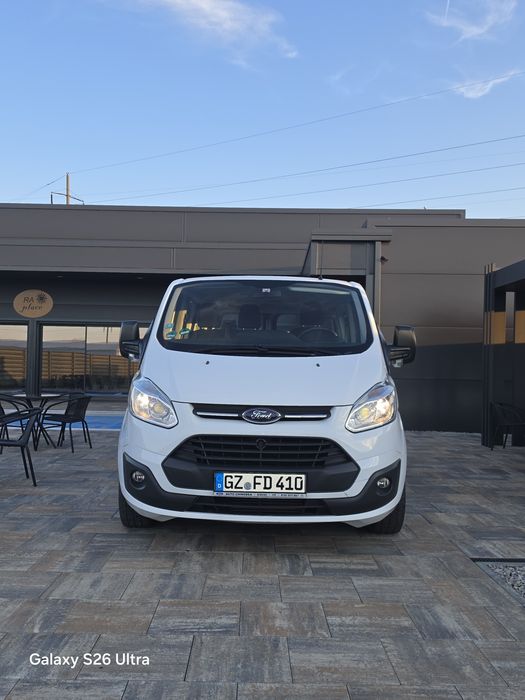 Ford Transit Custom 8+1