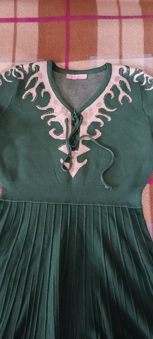 Платье теплое в национальном стиле