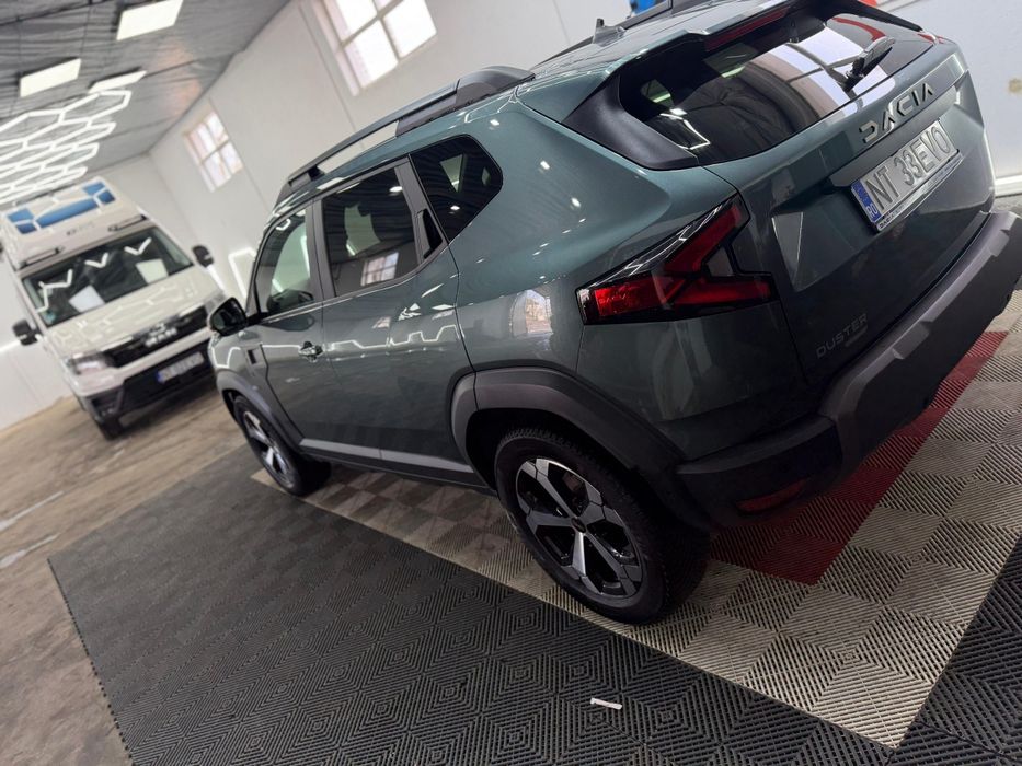 Dacia Duster Extreme Full Hybrid 140 CP • 08/2024 • 47.500 km