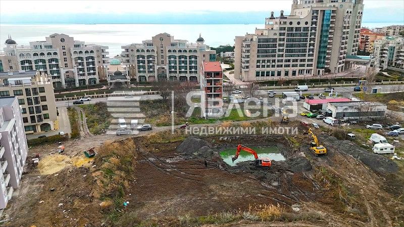 Продава се Едностаен апартамент в Поморие - 38 кв.м за 1045 €/кв.м - Снимка #2