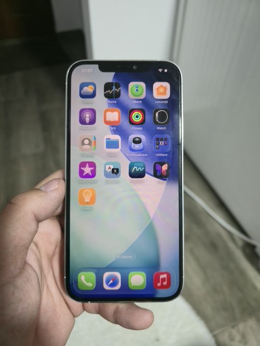 IPhone 12 pro max alb
