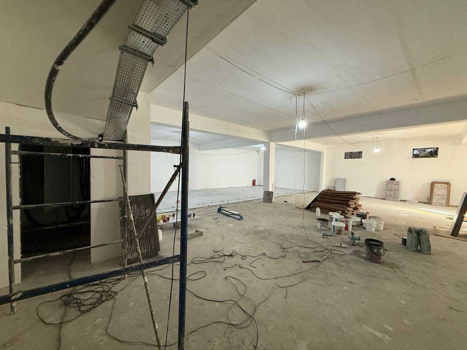 Сдам 2 этаж на главной улице Нурафшан, ВДОЛЬ ДОРОГИ