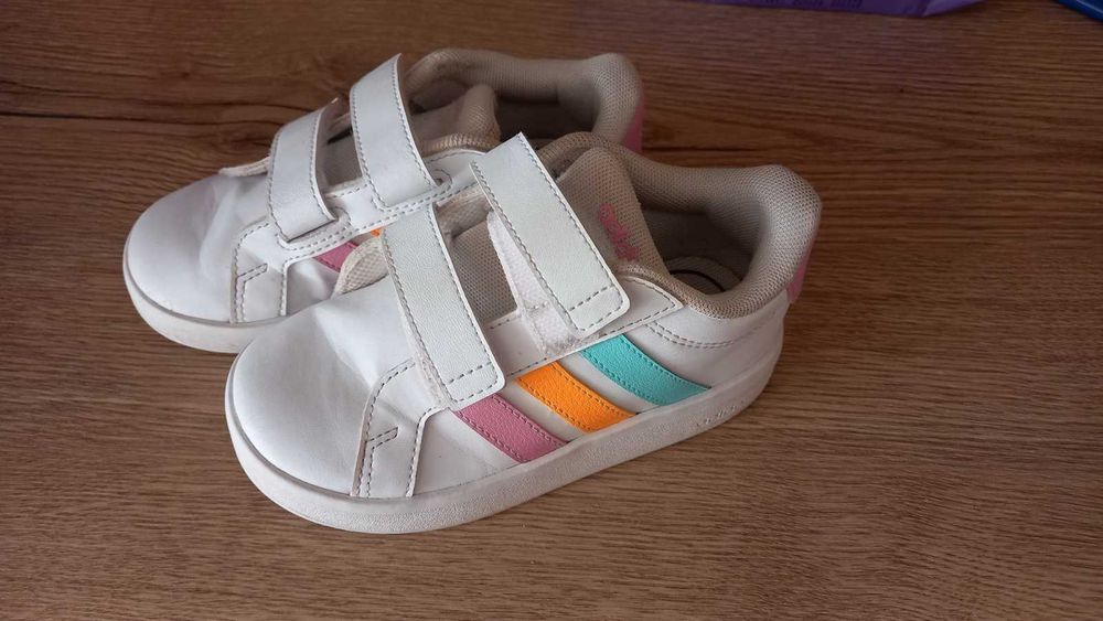Детски маратонки адидас / adidas