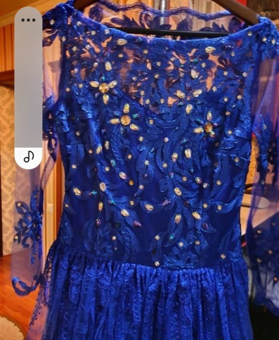 Вечернее платье, размер  44-46